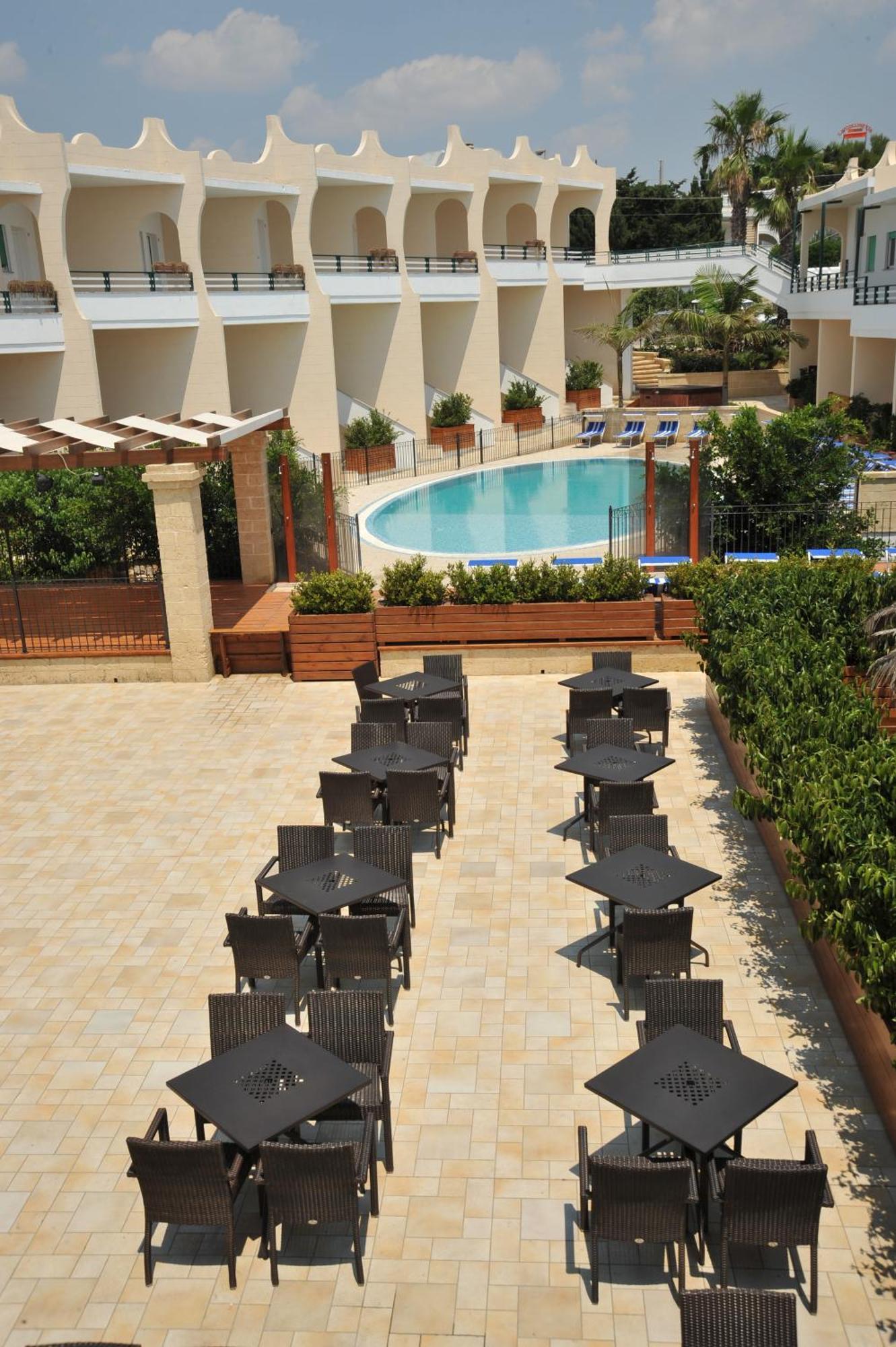 Cala Saracena Resort 托雷瓦多 外观 照片