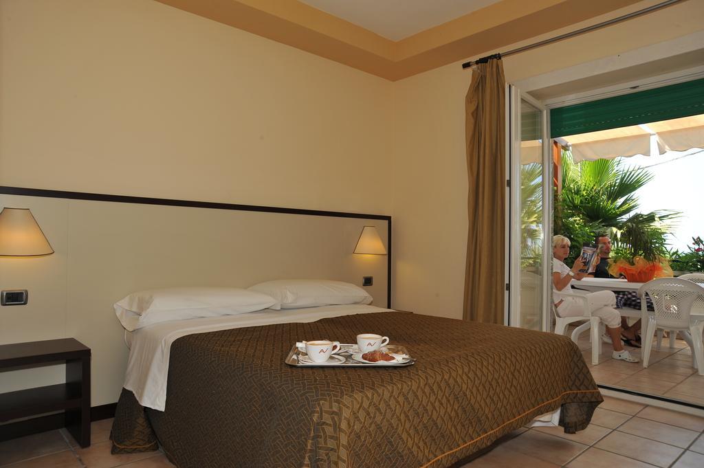Cala Saracena Resort 托雷瓦多 客房 照片